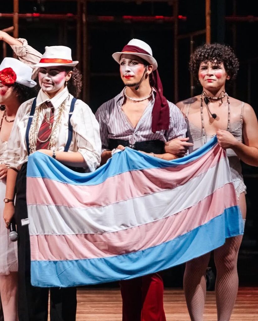 Entre palcos e invisibilidade: Artistas trans em Manaus enfrentam barreiras para ocupar o cenário cultural