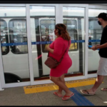 Pessoas com deficiência terão rampas e elevadores em estações no transporte público