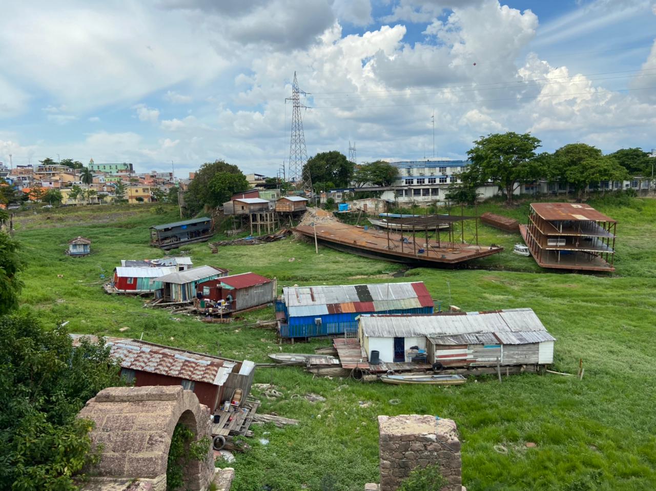 Favelização de Manaus e desafios para garantir saneamento básico