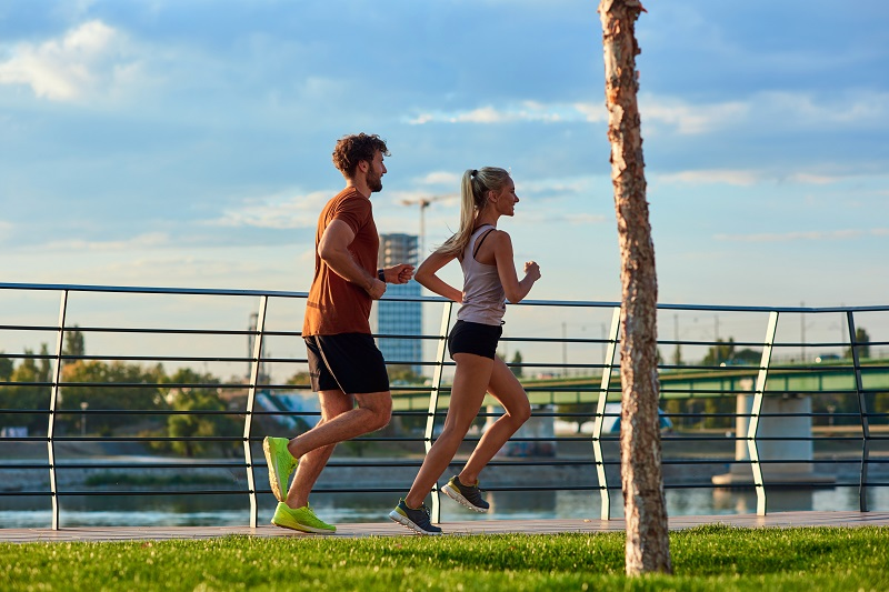 A prática de exercícios físicos pode a ajudar no tratamento do Burnout